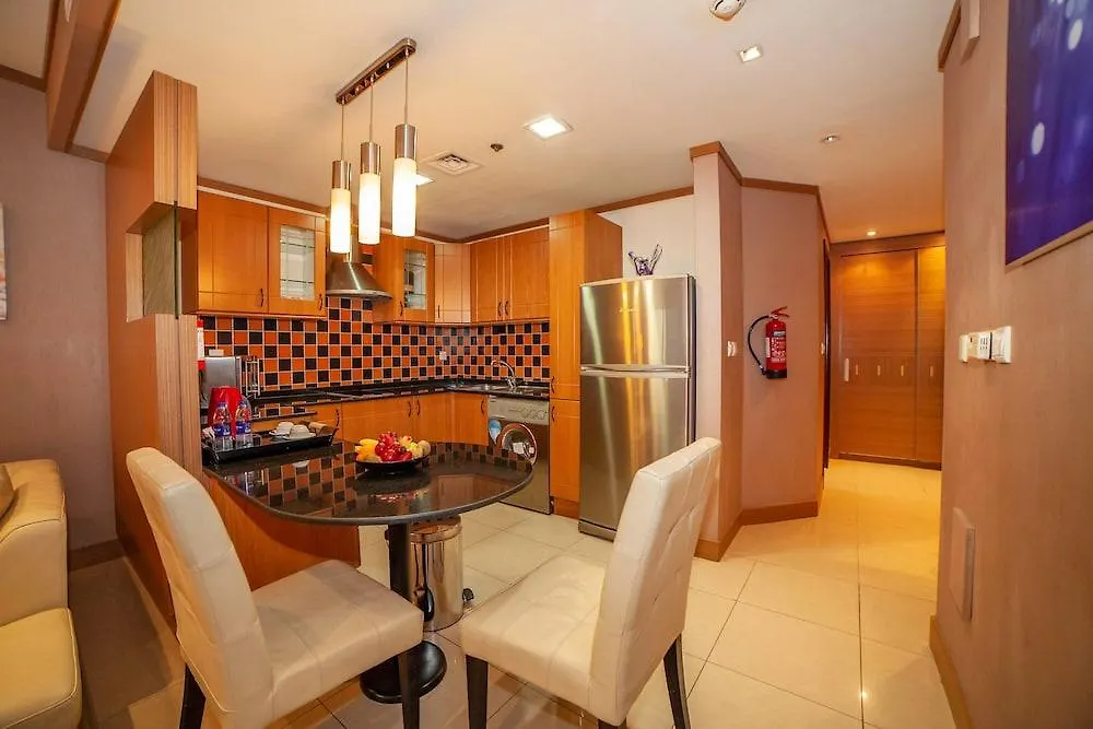 Residence Inn By Marriott Sheikh Zayed Road, Dubai Hotell