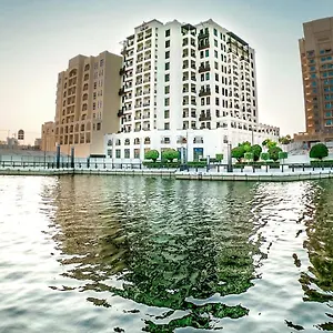 Suha Creek Apartment, Waterfront Jaddaf, דובאי