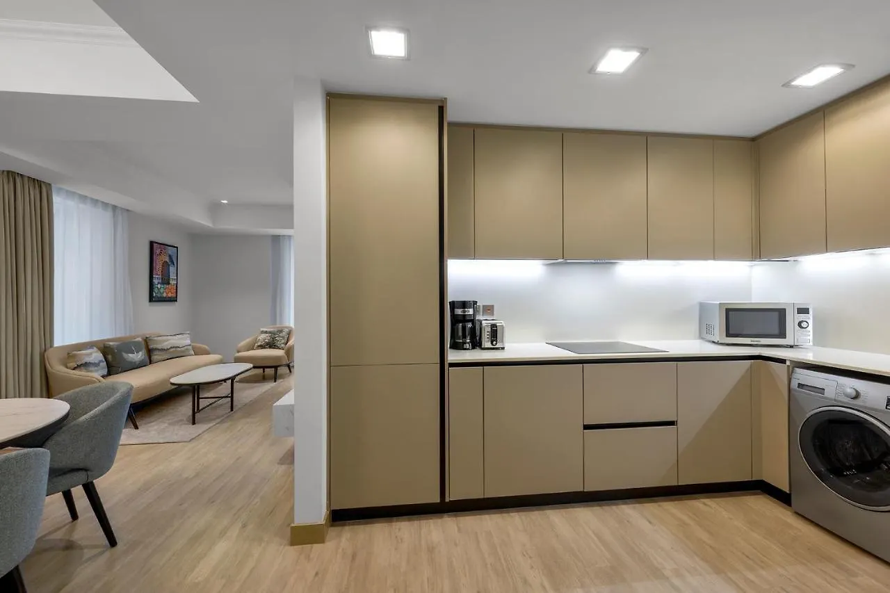 Residence Inn By Marriott Sheikh Zayed Road, Dubaj