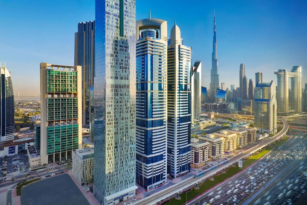 Residence Inn By Marriott Sheikh Zayed Road, Dubaj 4*,