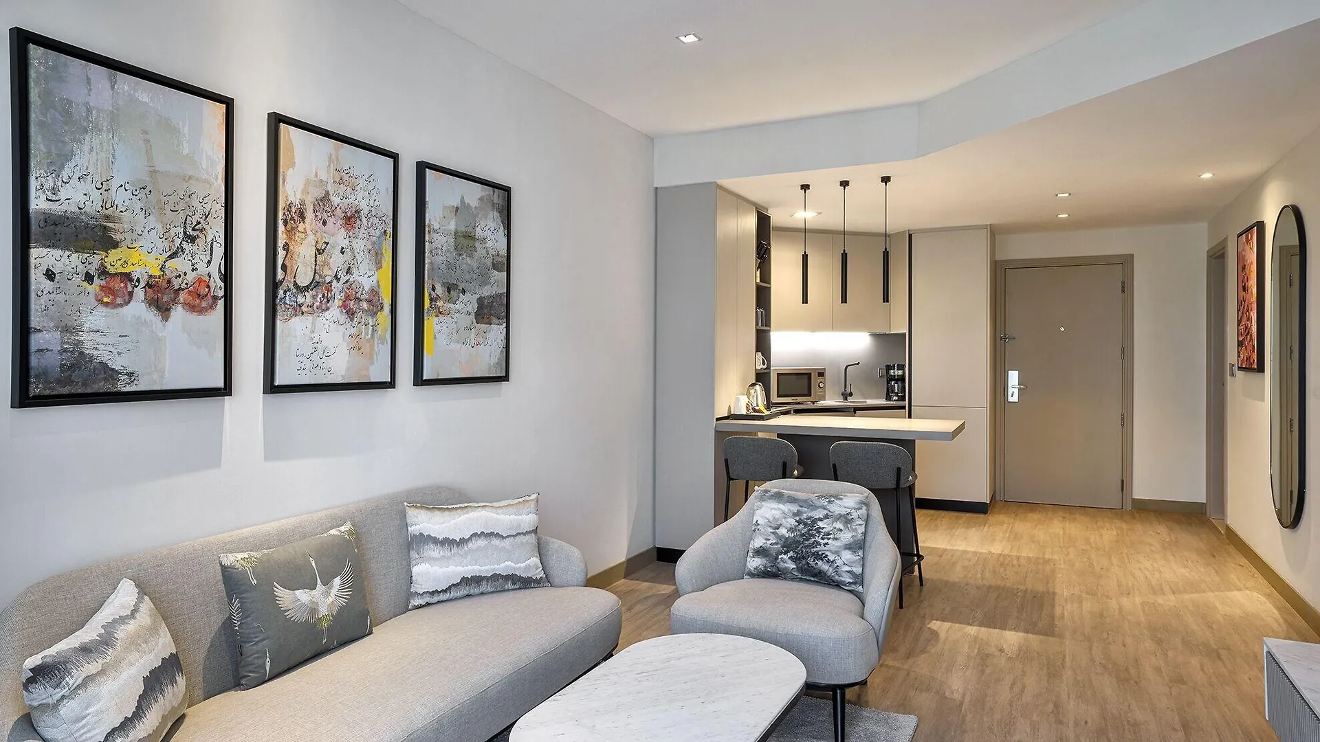 Residence Inn By Marriott Sheikh Zayed Road, Dubaj